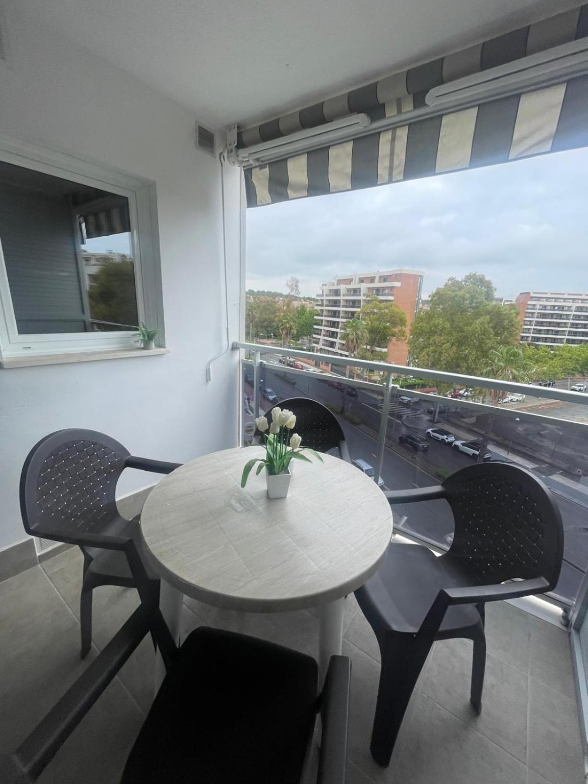 Danubio Port Aventura Apartment Salou Exterior photo